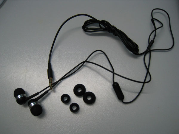 Creative EP-630i Stereo Headset - Contents