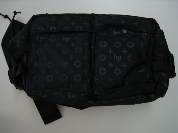 Viewing Image - pouch_front.jpg