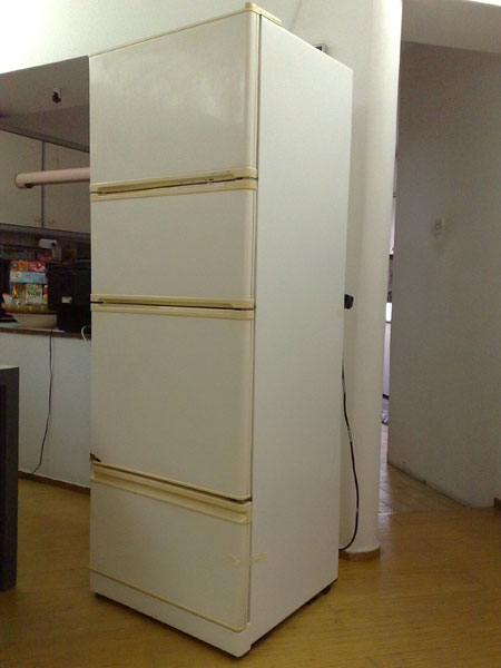 Viewing Image - sanyo_sr37zb_fridge.jpg